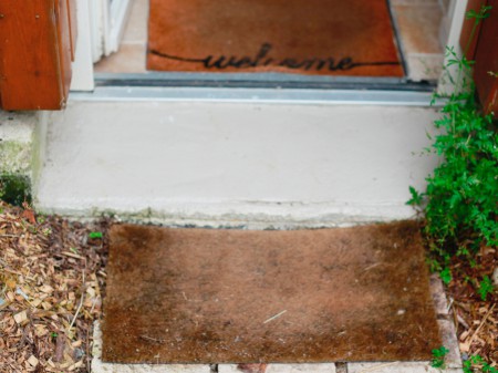 Le seuil de l'acc&egrave;s au g&icirc;te